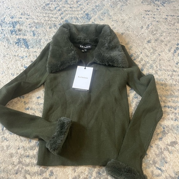EN SAISON Rayen Top quarter zip fur collar and sleeve new with tags small green - Picture 3 of 6